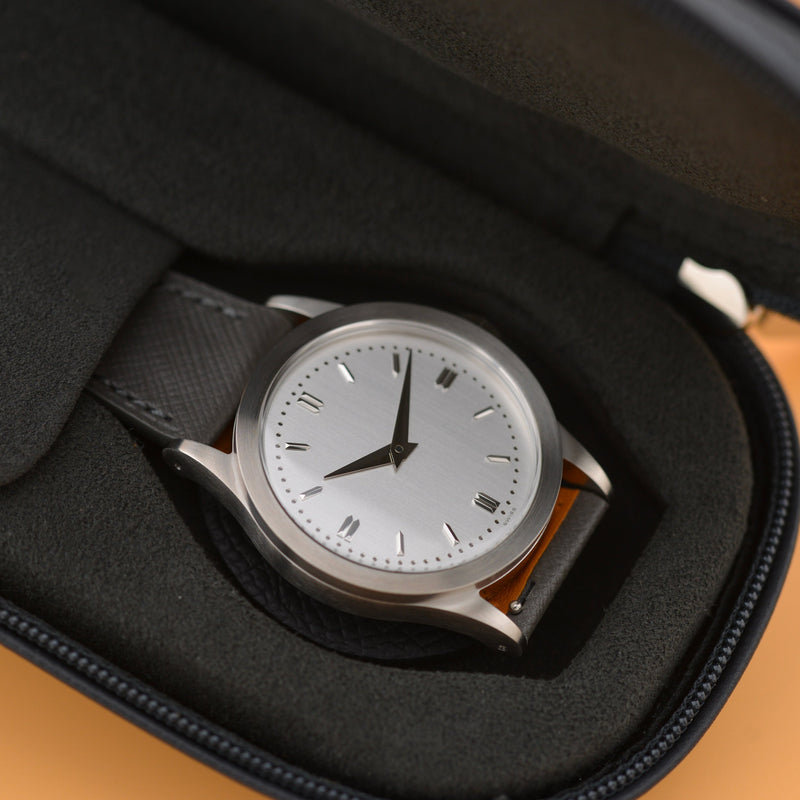 2023 The Archiwatch Anonymous "Original" Silver Vertical brushed Dial 2510-1 #3/25